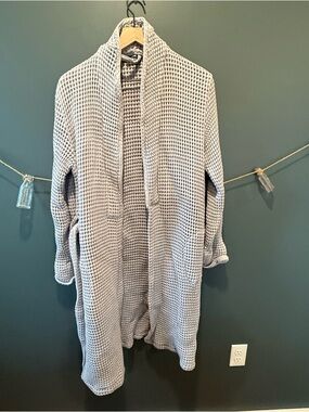 Brooklinen Light Gray Waffle Knit Robe
